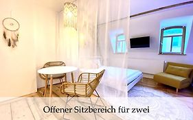 Zentrale 1-Zimmer-Ferienwohnung Mit Digitalem Check In